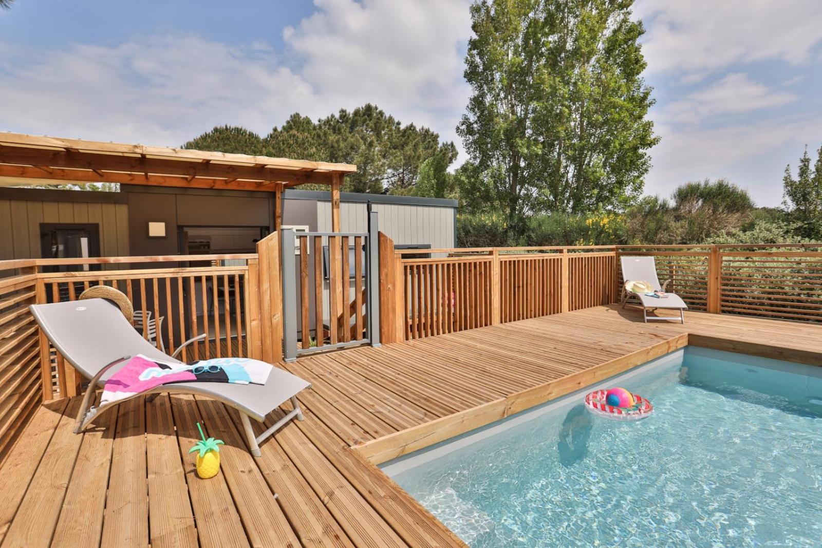 Camping Les Peupliers La Flotte Rom bilde