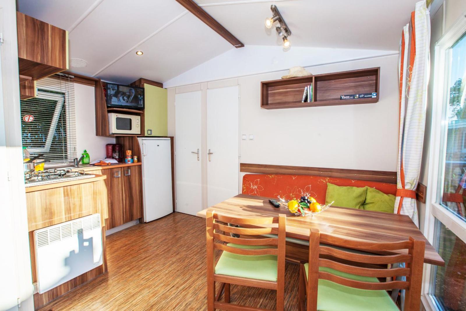Camping Les Peupliers La Flotte Rom bilde